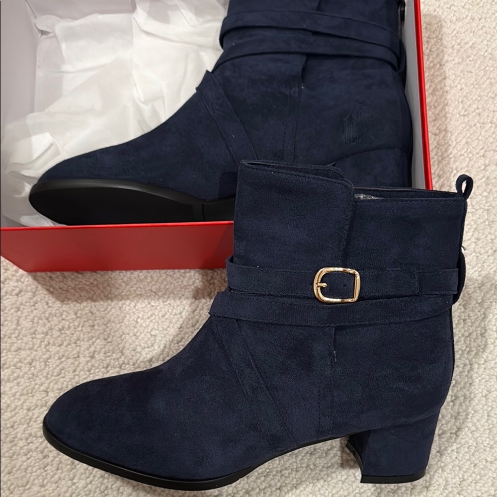 Elegant Navy Ankle Boots